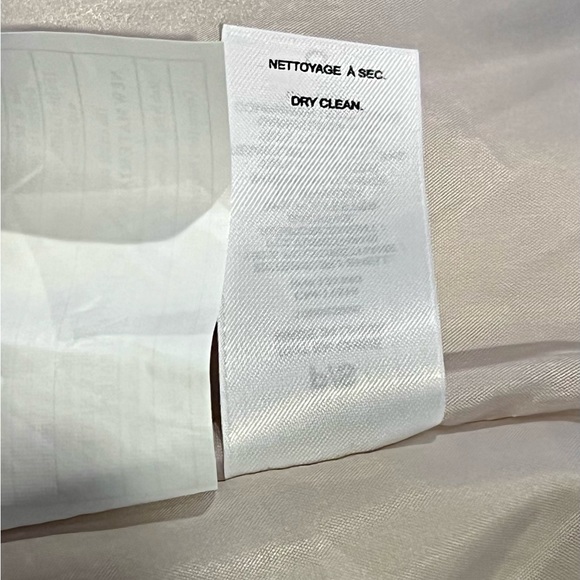 NWT | GARAGE | Women’s Puffer Coat | Size: SP | NEW! | Retails for $90! - Picture 5 of 16